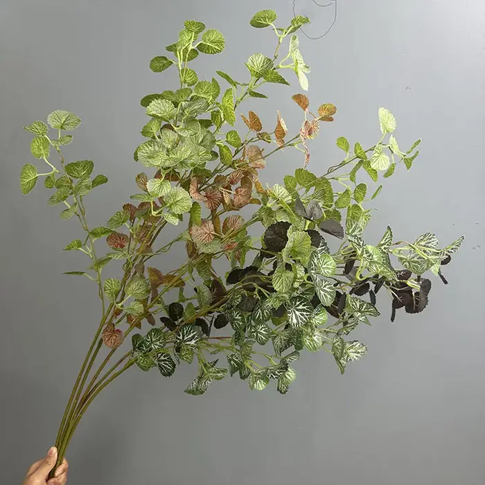 Plantes artificielles au toucher réel