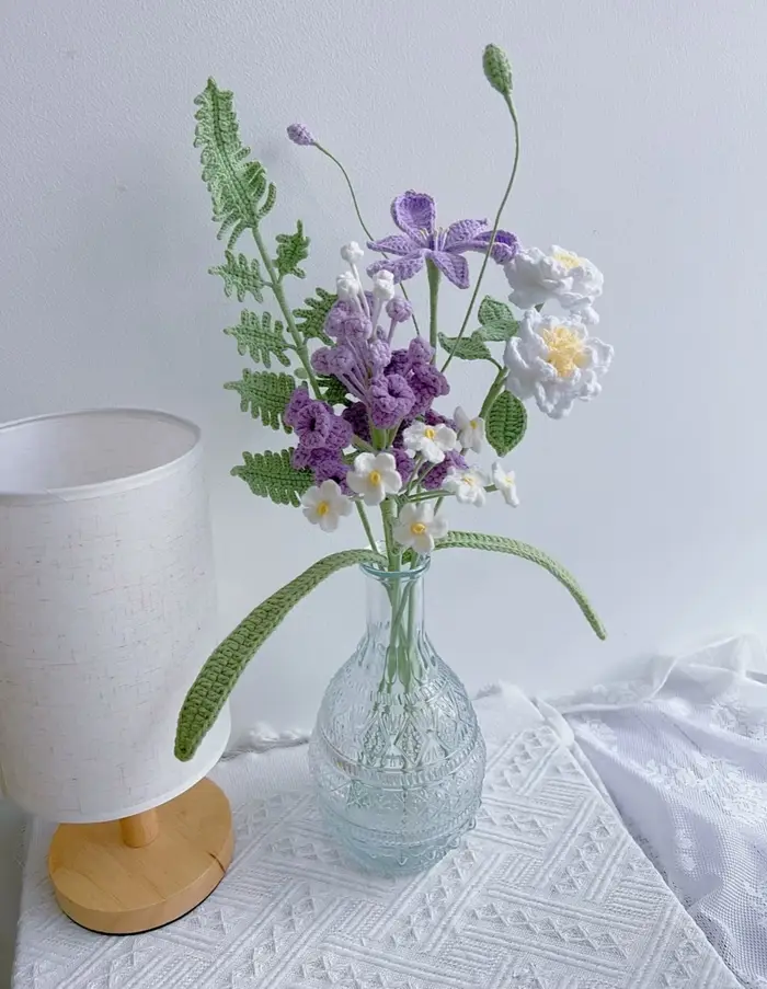 Bouquet de fleurs au crochet fait à la main