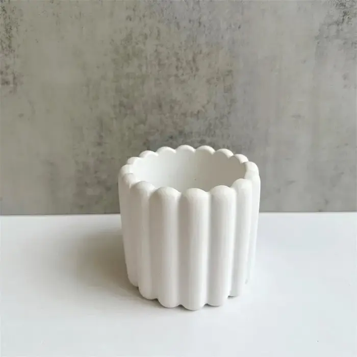Moule en silicone pour pot de fleurs en résine époxy