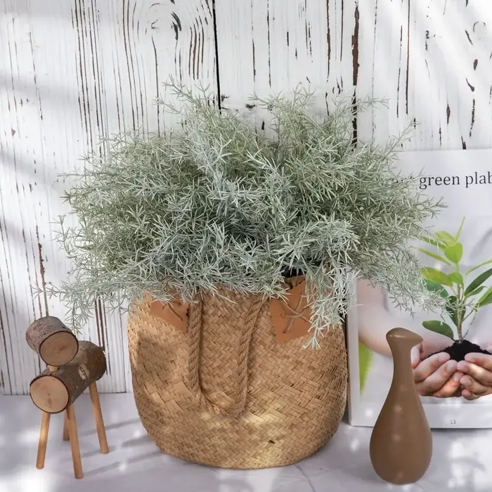 Plantes artificielles de romarin réalistes et durables