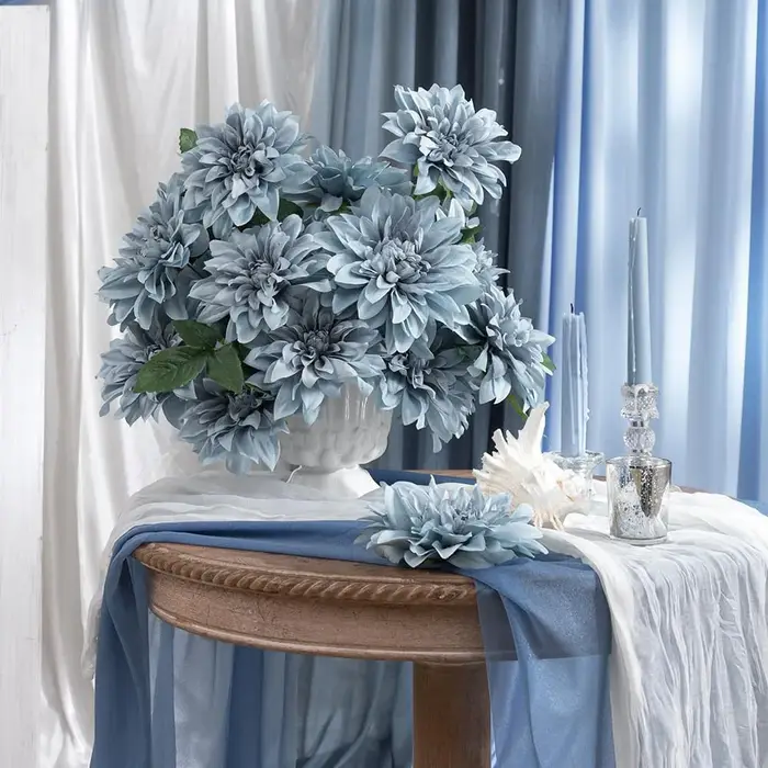 Yannew 20 pièces fleurs de Dahlia artificielles bleu poussiéreux avec tige boîte combinée pour bricolage fête de mariage Arrangement Floral pièce maîtresse décor