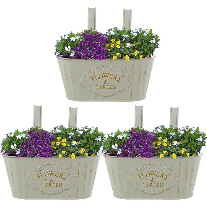 Pot de fleurs en fer avec poignées