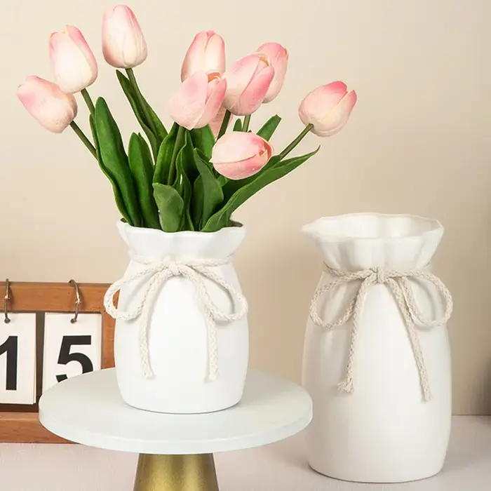 Vase à fleurs en plastique Design avec nœud