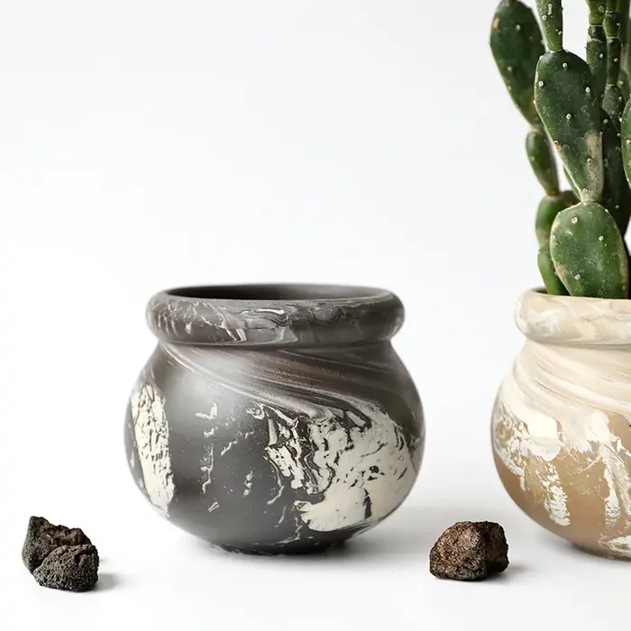 Pot de fleurs mignon en forme de boule ronde, pot en céramique terracotta, mini pot en céramique brute en forme de boule pour plantes vertes