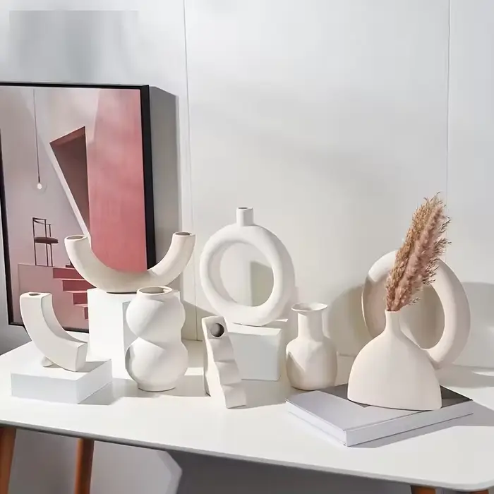Vase en céramique nordique