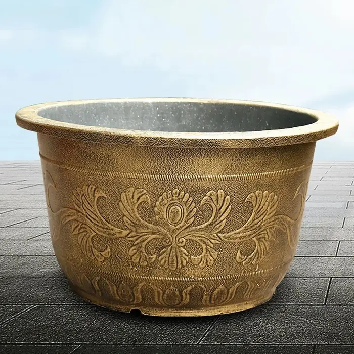 Pot de fleurs en résine en forme de lotus, grande capacité de 7,5 L, réservoir d'eau, hauteur de 19 cm, couleur cuivre bronze, style rétro, pour usage intérieur.