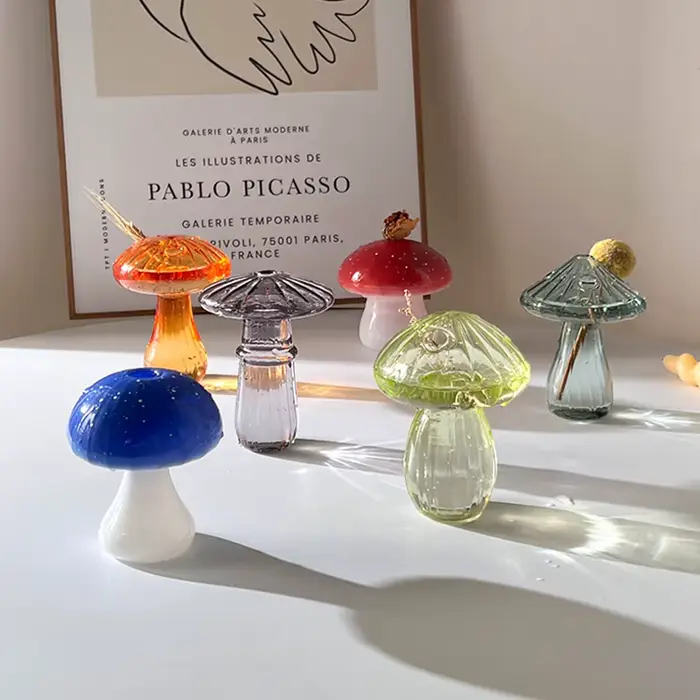 Vase à grenade en verre