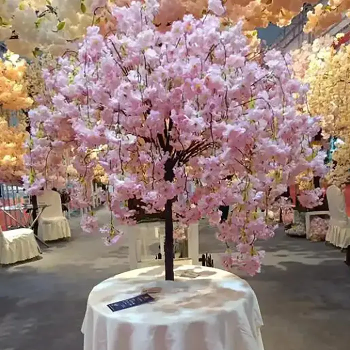 Plantes de saule pleureur d'arbre de fleurs artificielles