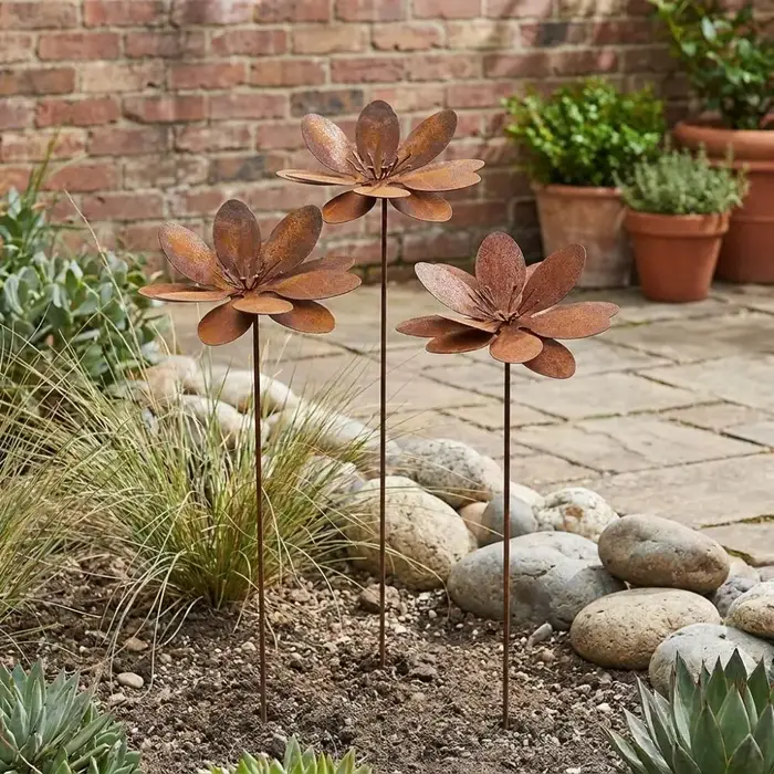 Piquet de jardin en fonte métallique
