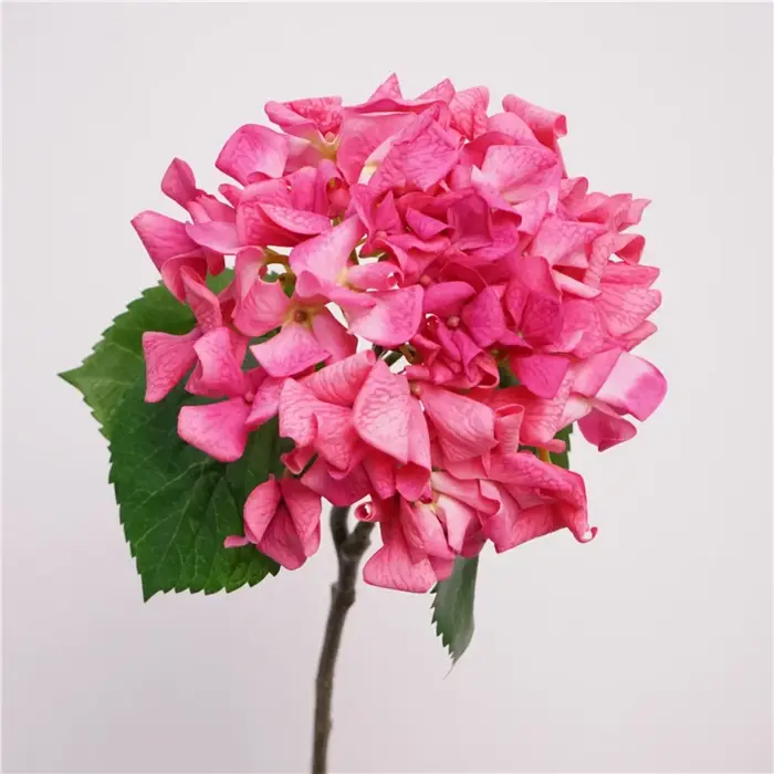 Hydrangeas artificiels hydratants au toucher réel