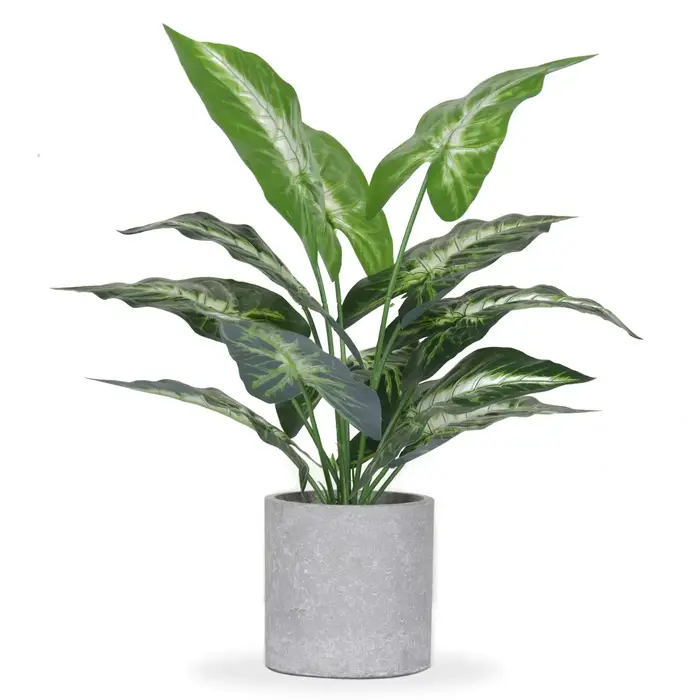 Petites fausses plantes artificielles en pot