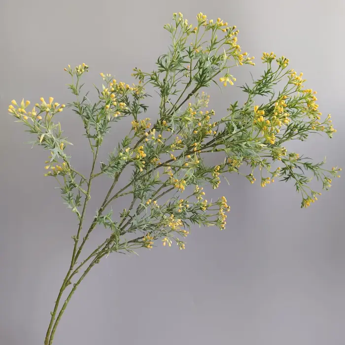 Fleurs artificielles en céleri et gypsophile