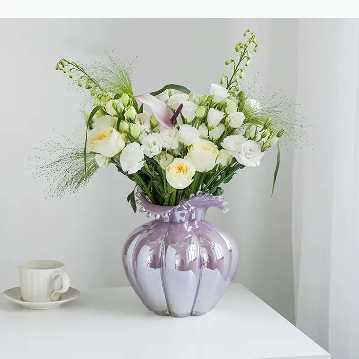 Vase en verre en forme de bourgeon de fleur de citrouille