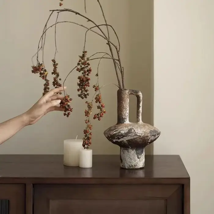 Vase en céramique grossière