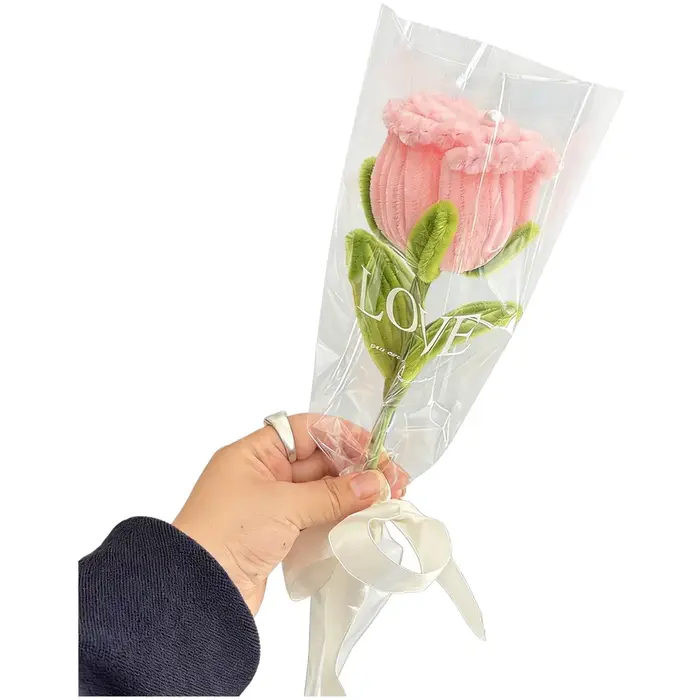 Bouquet de roses délicates en crochet