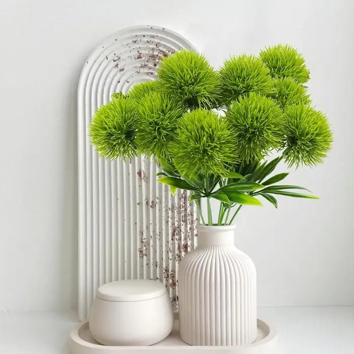 Plantes de pissenlits artificiels pour la maison