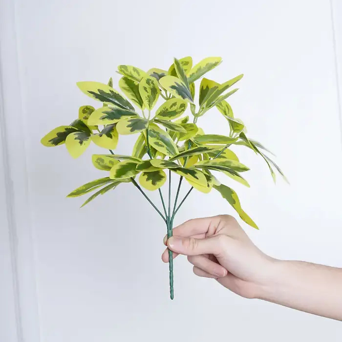 Branches d'arbre Banyan de plantes artificielles