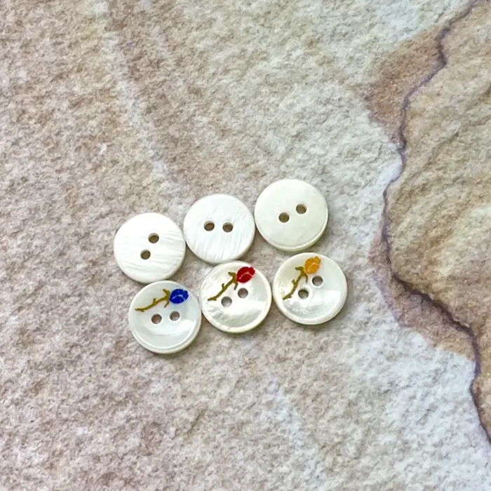 Jolis boutons de fleurs roses