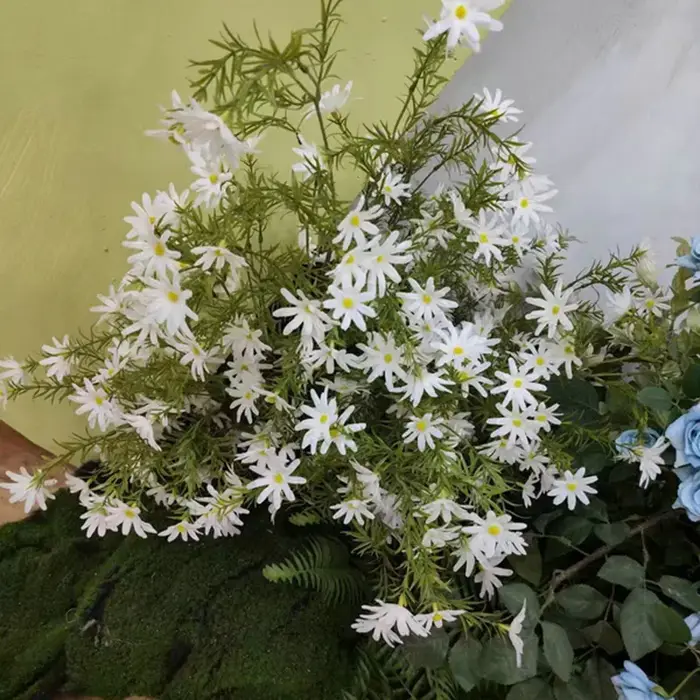 Fleurs de mariage forestière style pastoral naturel longues branches