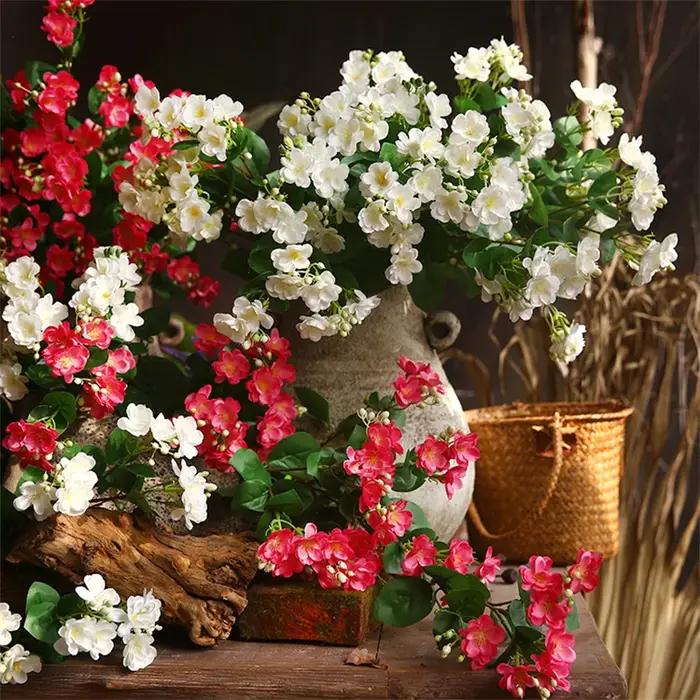 Fleurs artificielles en soie blanches de jasmin