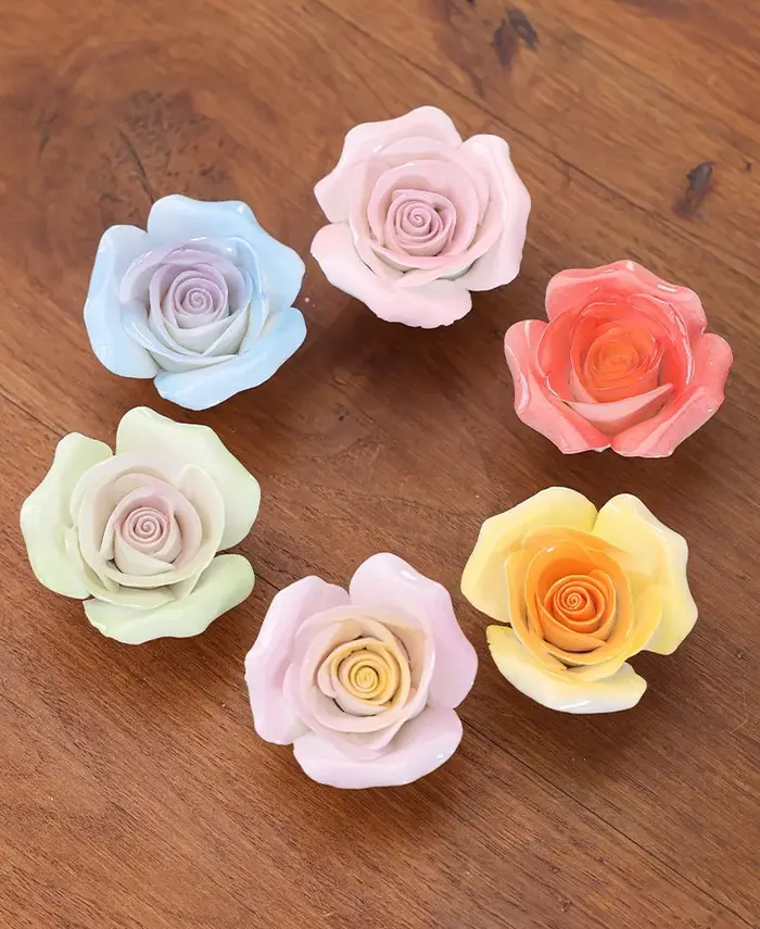 Fleur en porcelaine, Rose en céramique