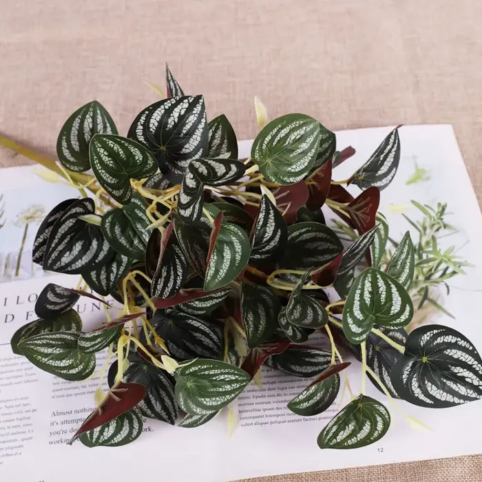 Plantes artificielles en plastique pour la décoration de la maison