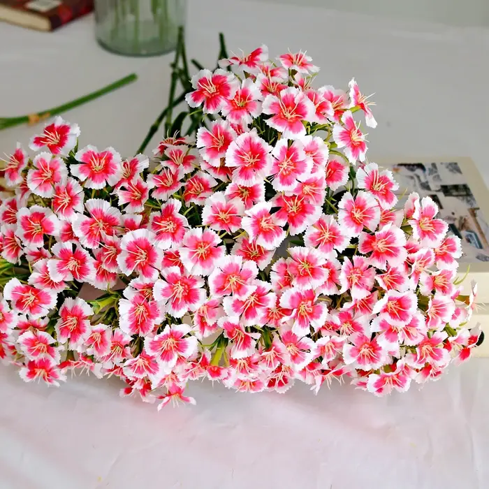 Fleurs d'œillet artificielles avec tige