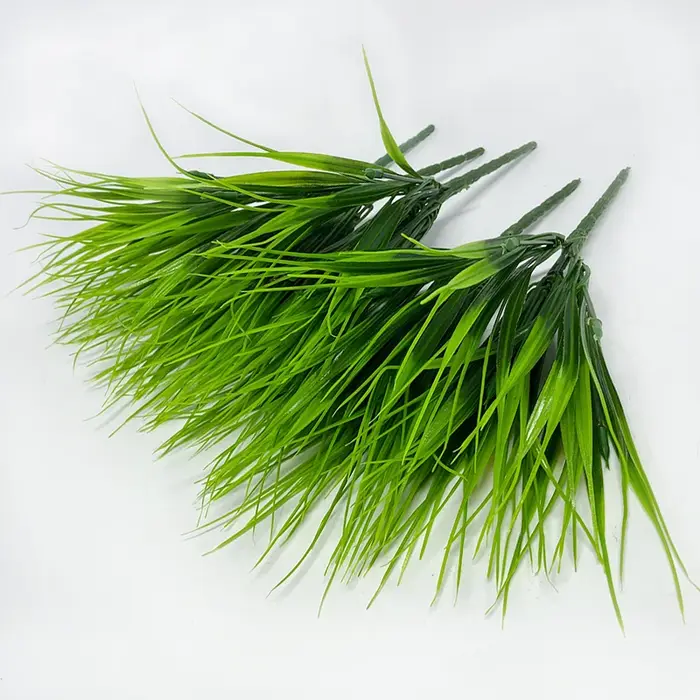 Plante d'herbe artificielle en plastique à 7 branches