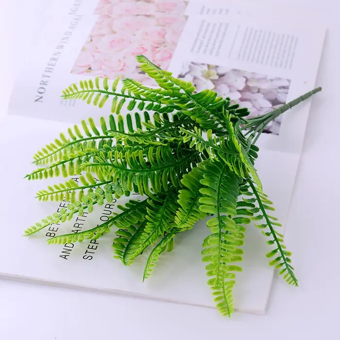 Plantes artificielles en plastique