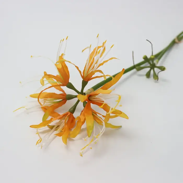 Fleur artificielle Lycoris radiata pour la décoration de table de salon