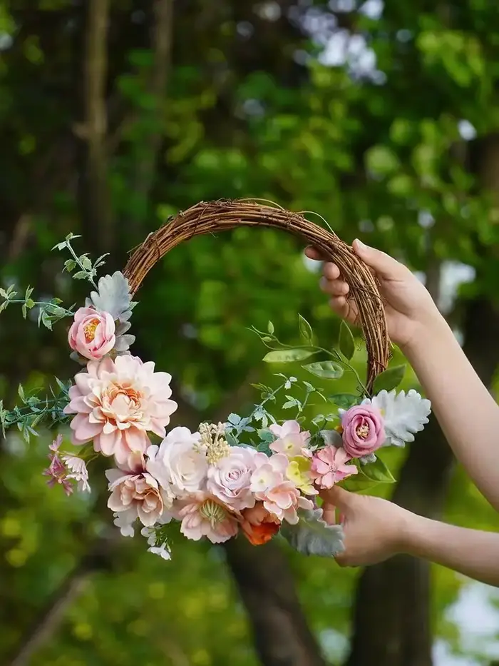 Coffret de fleurs artificielles roses