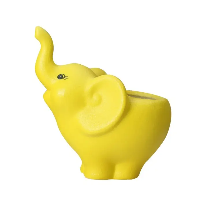 Pot de fleurs en forme d'éléphant