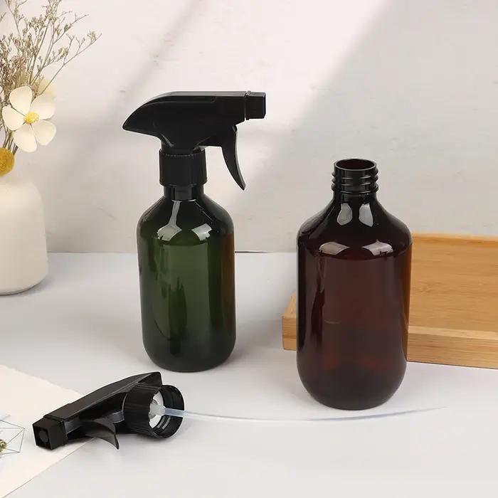 Bouteille de pulvérisation pour plantes