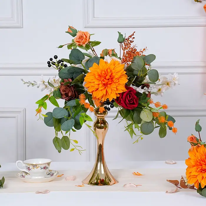 Vase de fleurs vert série de couleurs d'automne
