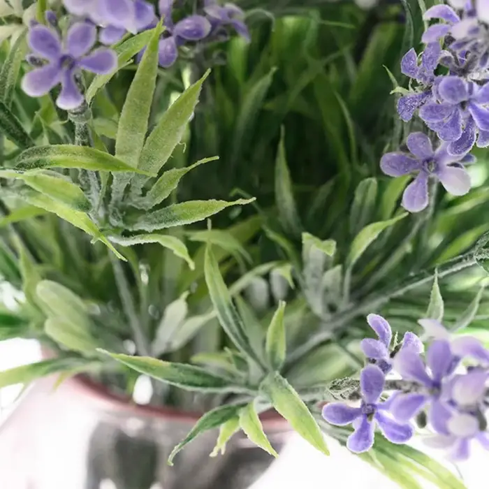 Fausse fleur de lavande magnifiquement artificielle