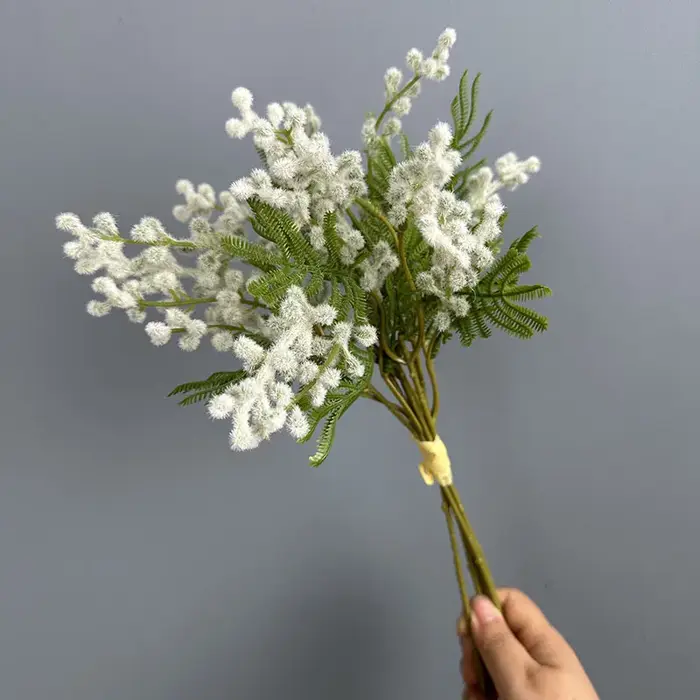 Boule épineuse d'acacia artificielle