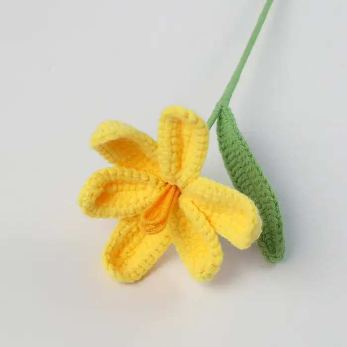 Bouquet de fleurs artificielles au crochet en forme d'animaux, motif dessin animé mignon, fait main,