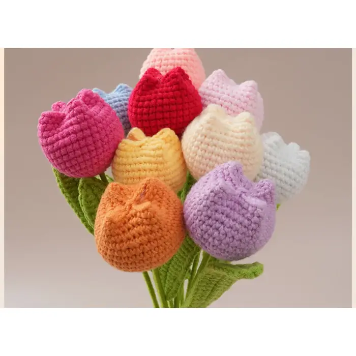 1pc Fleurs artificielles au crochet en forme de tulipe