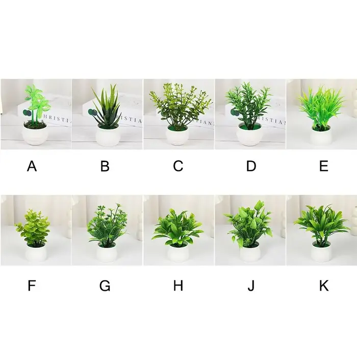 Plantes artificielles vertes bonsaï