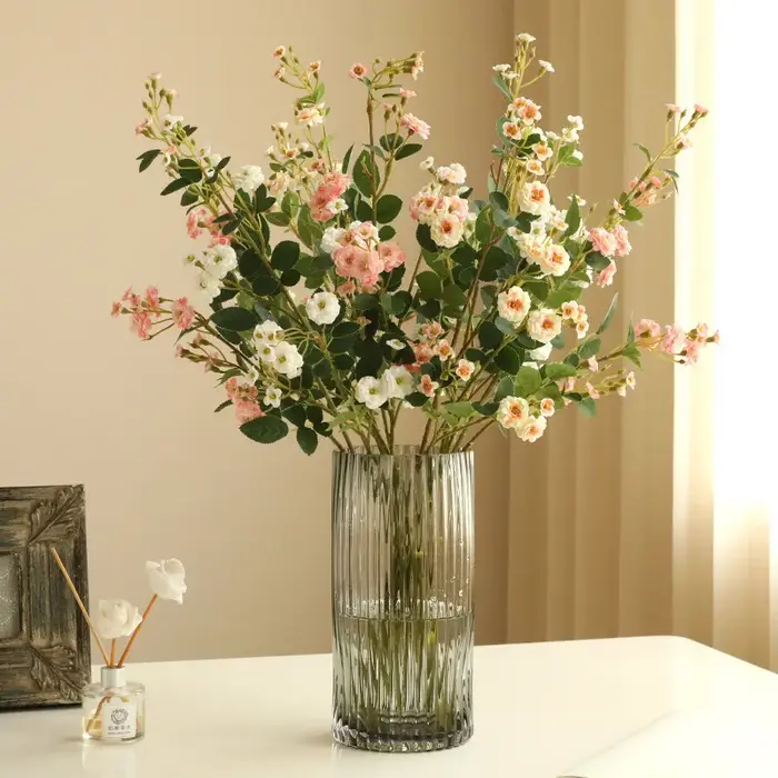 Fleur de simulation de rose longue branche