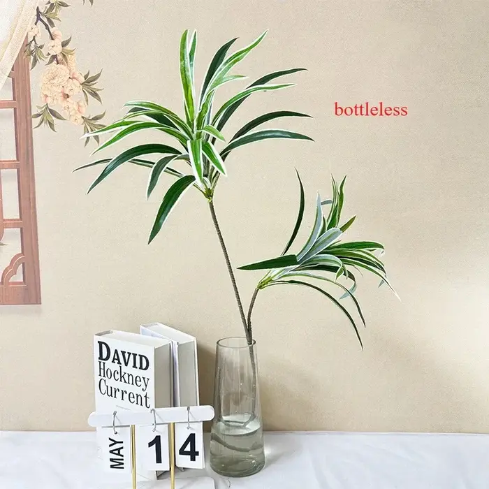 Plantes vertes en plastique, feuilles artificielles, 2 fourchettes, branche d'arbre de sang de Drago