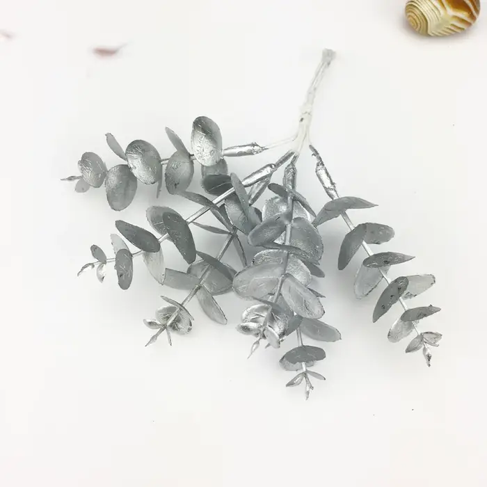 Plantes artificielles en plastique