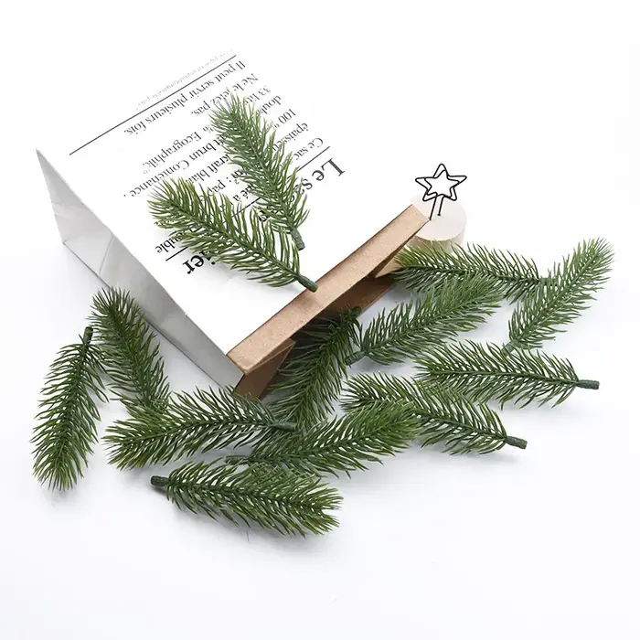Guirlande de plantes artificielles décoratives en plastique