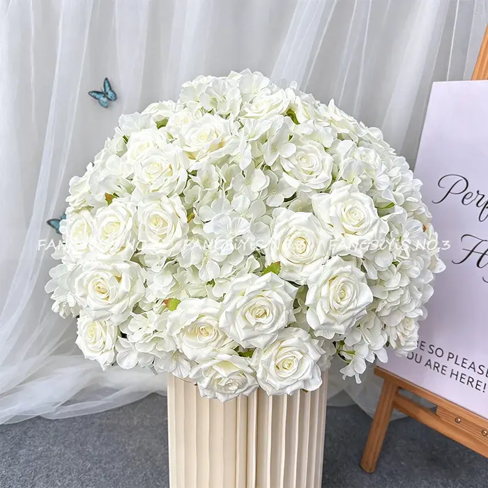 Boule de fleurs artificielles 70 cm (hortensia et rose) pour allée de mariage, décoration de table, 