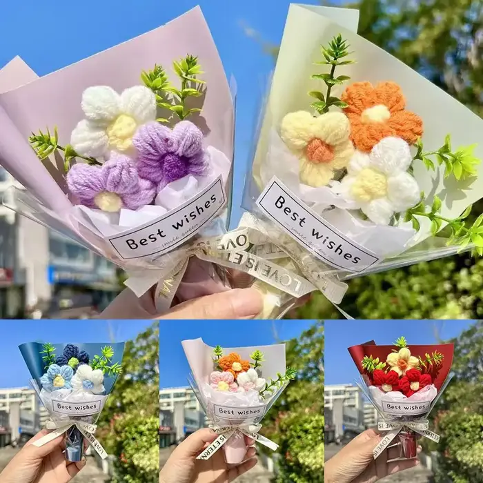 Mini bouquet de fleurs tricotées créatif