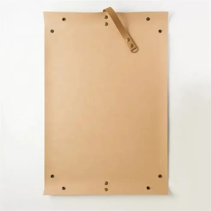 Tapis de recyclage pour plantes en cuir