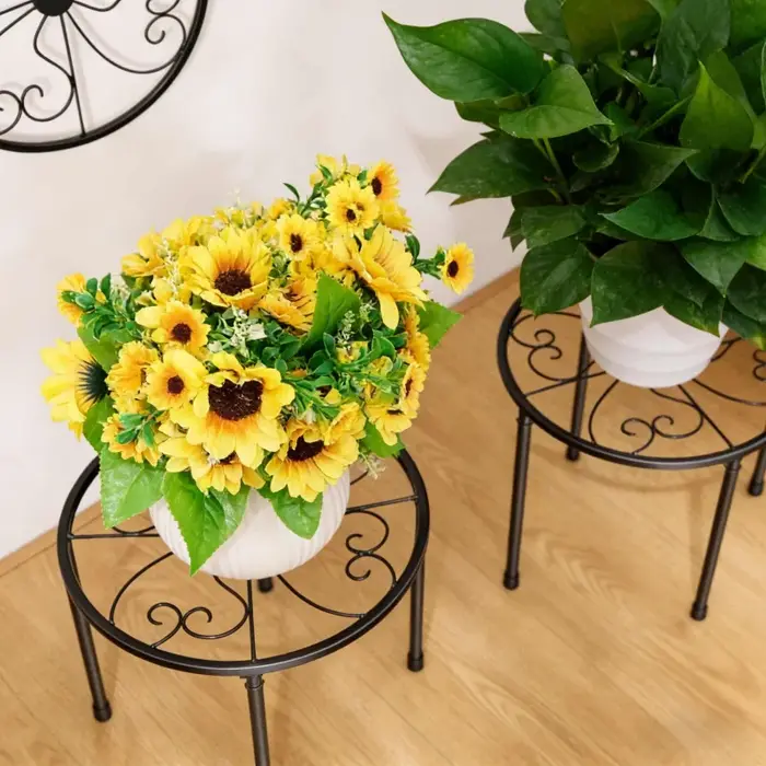 Support de fleurs minimaliste en métal noir
