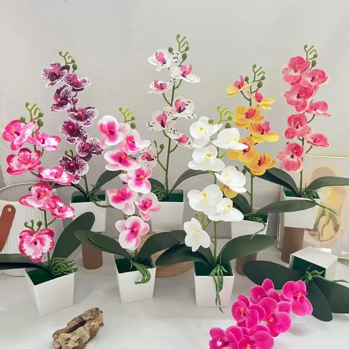 Fleur simulée, orchidée papillon