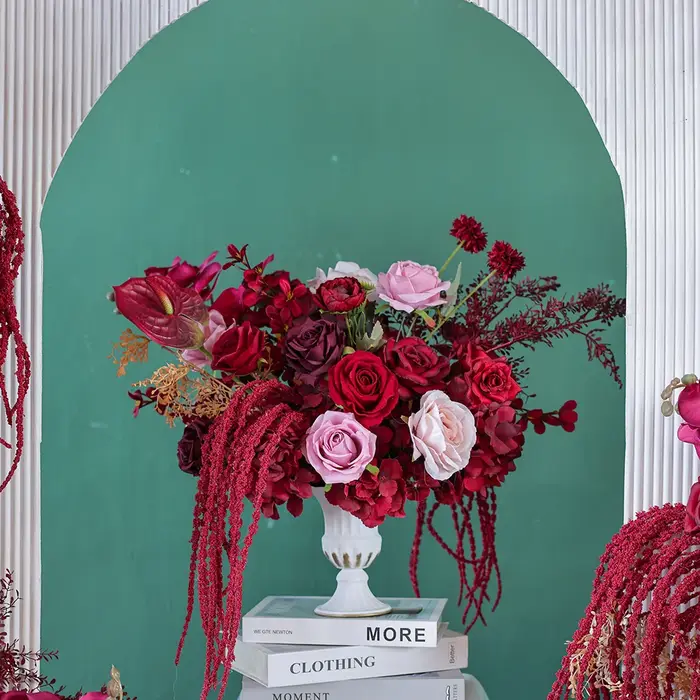 Arrangement floral suspendu d'orchidée d'hortensia artificielle Rose bordeaux de luxe pour décor d'arrière-plan de scène d'événement de mariage J2954