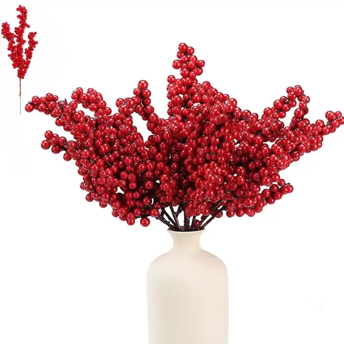 Plantes artificielles houx petit fruits rouges nouvel an arbre de noël décor de chambre à coucher couronne de mariage fleur bricolage cadeaux de prise de vue Photo